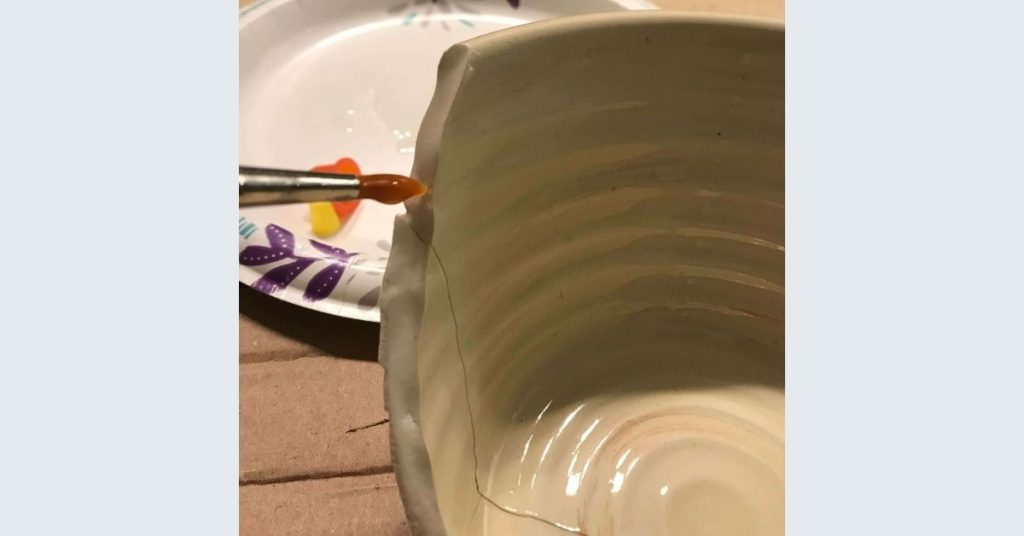 How to Kintsugi Fix your broken pottery in the Japanese tradition