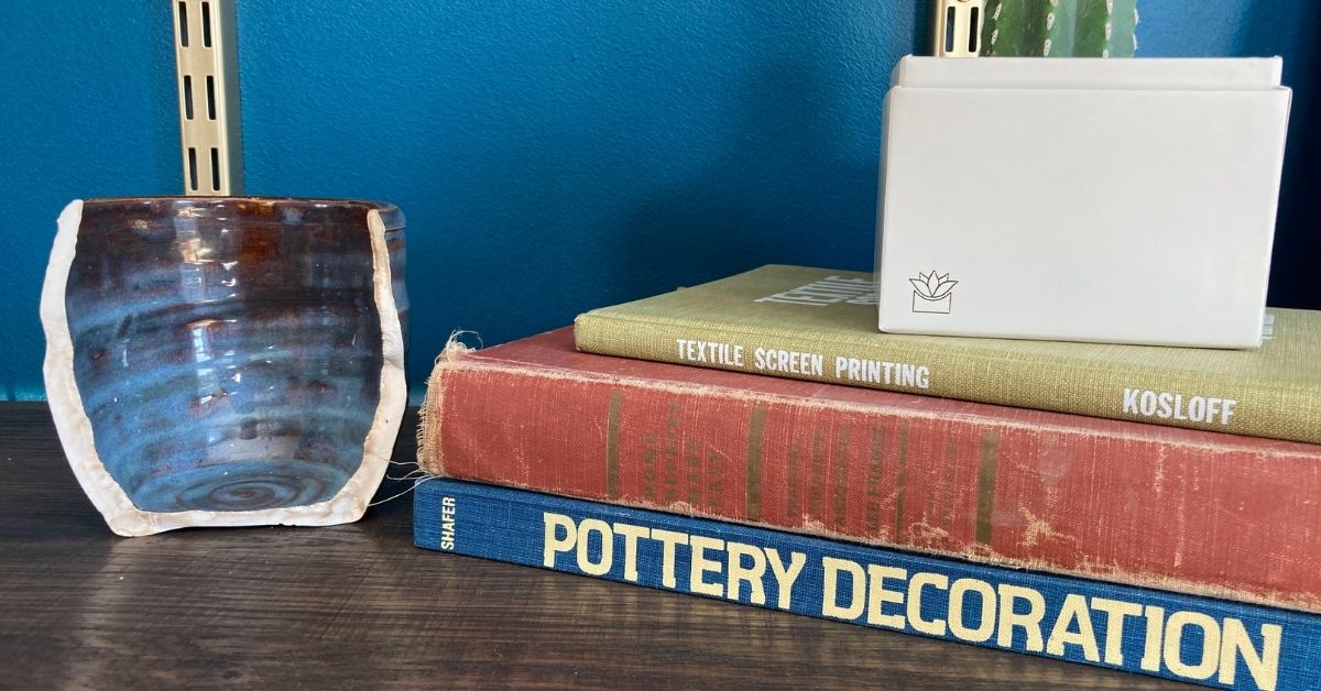 6 causes of clay cracking in pottery Wheel & Clay