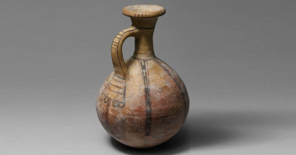 egyptian-new-kingdom-jug