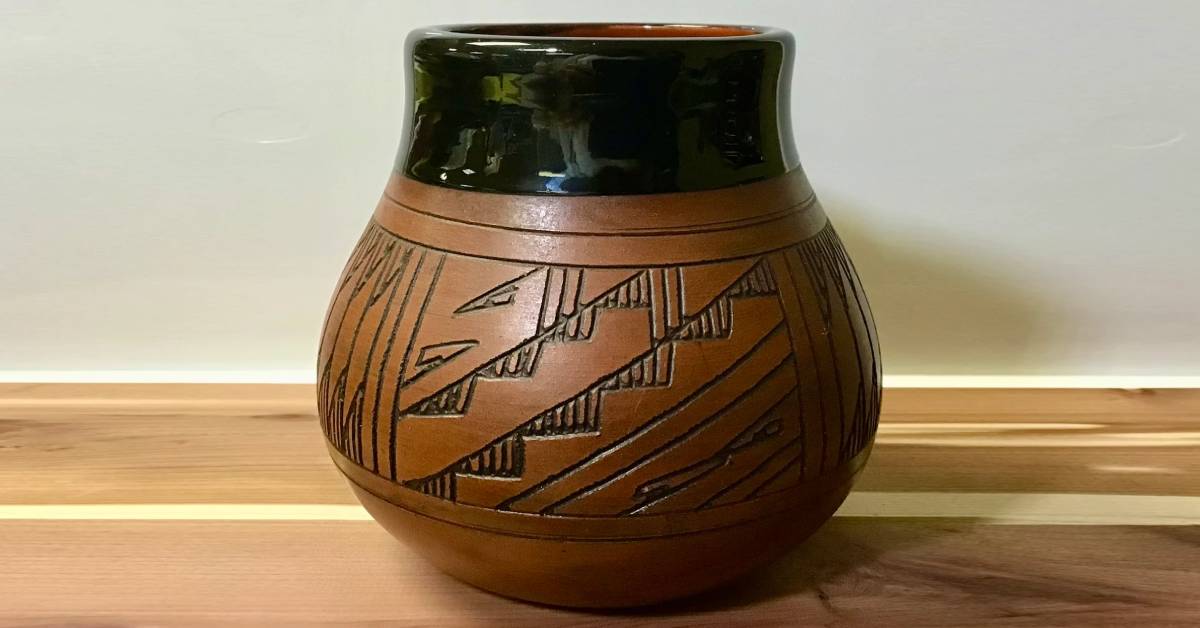 9 Navajo pottery designs you'll want to check out Wheel & Clay