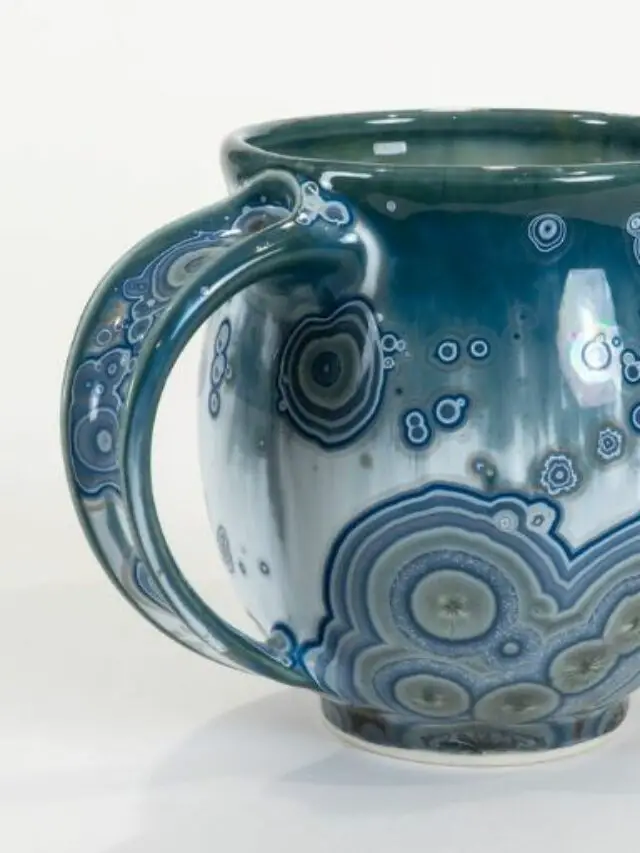 What is Crystalline Glaze Pottery